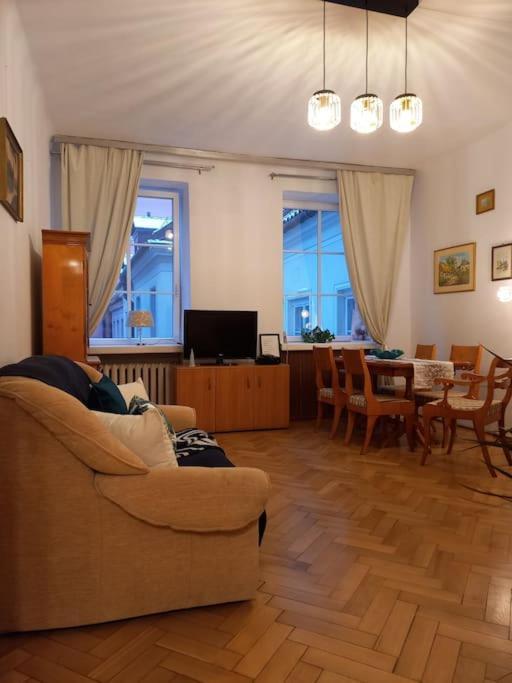 Apartamenty - Mi Stare Miasto Warsaw Luaran gambar